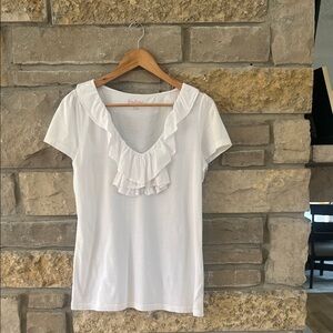 Lilly Pulitzer White Ruffle V-Neck Short Sleeve Tee Shirt Size Medium